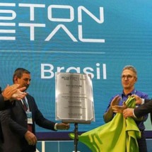 Boston Metal abre indústria em Minas - Dirceu Aurélio / Imprensa MG