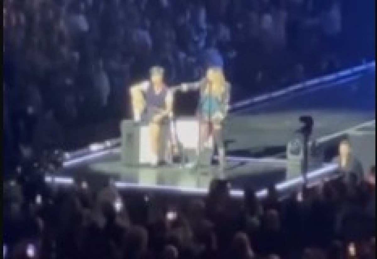 Madonna dá bronca em homem que via seu show sentado e percebe que ele é cadeirante; veja vídeo