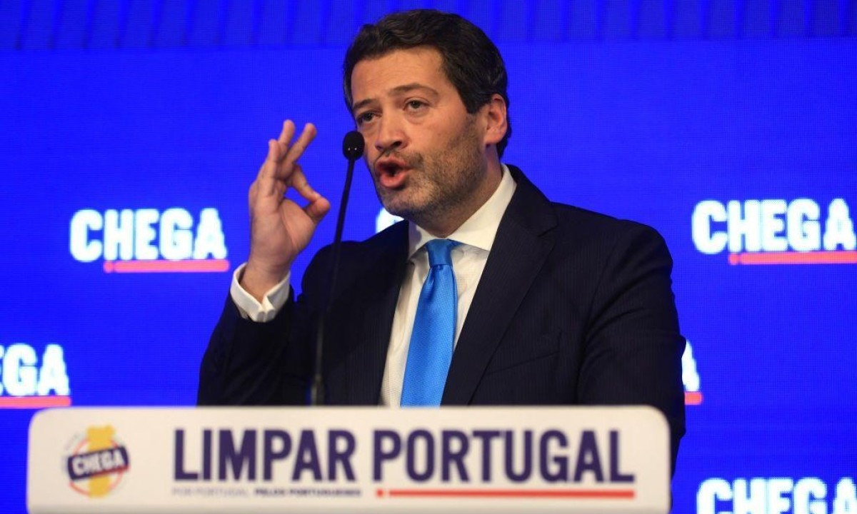 André Ventura e seu partido de direita radical Chega tiveram resultados expressivos, mas não se sabe se farão parte do governo -  (crédito: Getty Images)