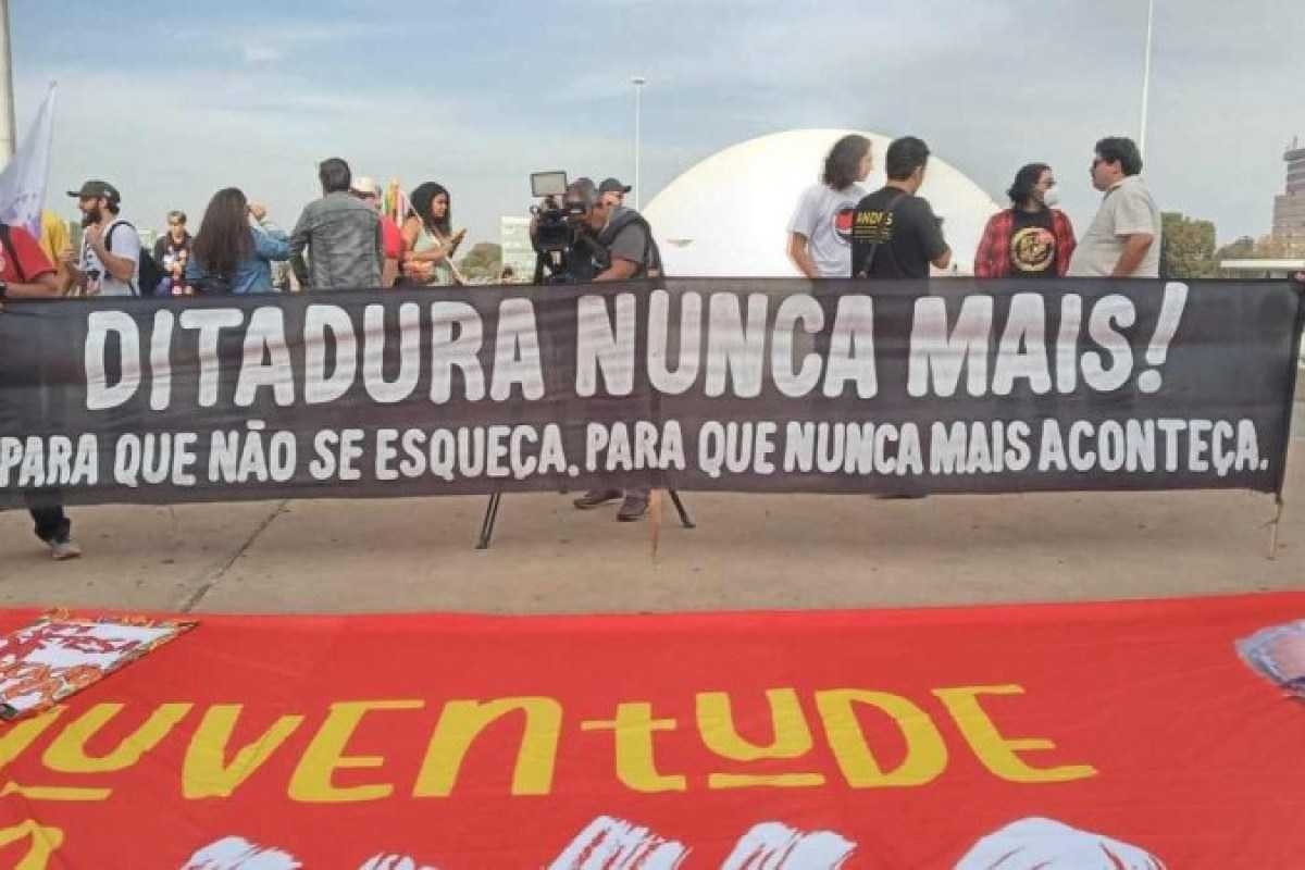 Lula: movimentos sociais criticam decisão do presidente sobre 60 anos do golpe