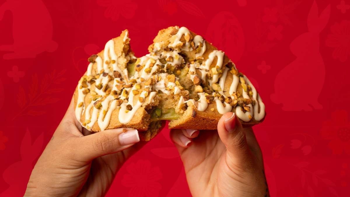 Com ovo três vezes maior que o cookie tradicional, a American Cookies teve o desafio de manter as mesmas características: crocância por fora e maciez por dentro