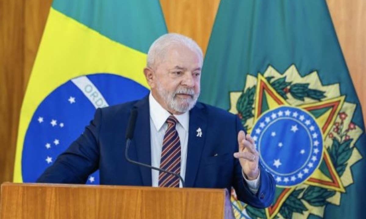 Presidente Lula vem sendo comparado a Bolsonaro pela quantidade de gafes que tem cometido -  (crédito: Reprodução/Ricardo Stuckert/PR)