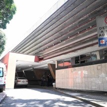 Caminhão-tanque pega fogo em BH: preocupação e alívio no Hospital João XXIII - Leandro Couri/EM/D.A Press