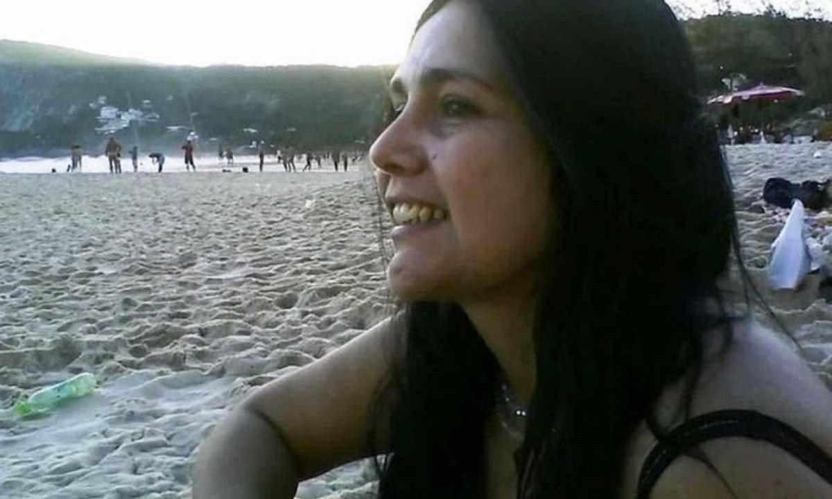 Patrícia Acioli tinha 47 anos e foi morta quando chegava em sua casa, em Niterói -  (crédito: Reprodução)