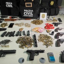 Quadrilha especializada em venda de armas é alvo de operação em Minas - PCMG/Divulgação