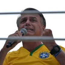 Bolsonaro: 'Só discuto as eleições de 2026 depois de 2024' - NELSON ALMEIDA / AFP