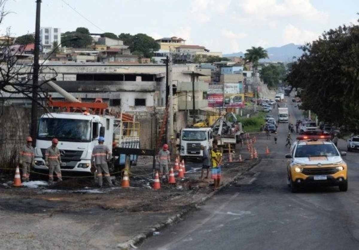 Acidente no Anel Rodoviário: caminhão estava em situação irregular