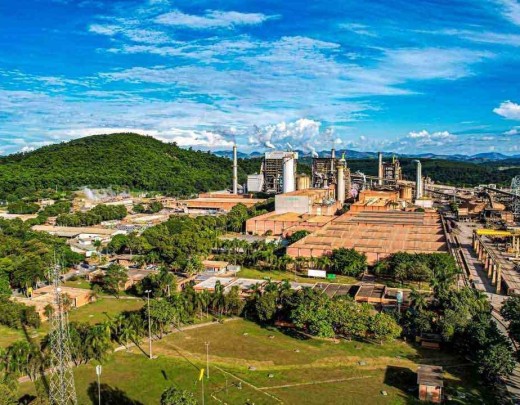 Fábrica da Cenibra em Belo Oriente, no Vale do Rio Doce