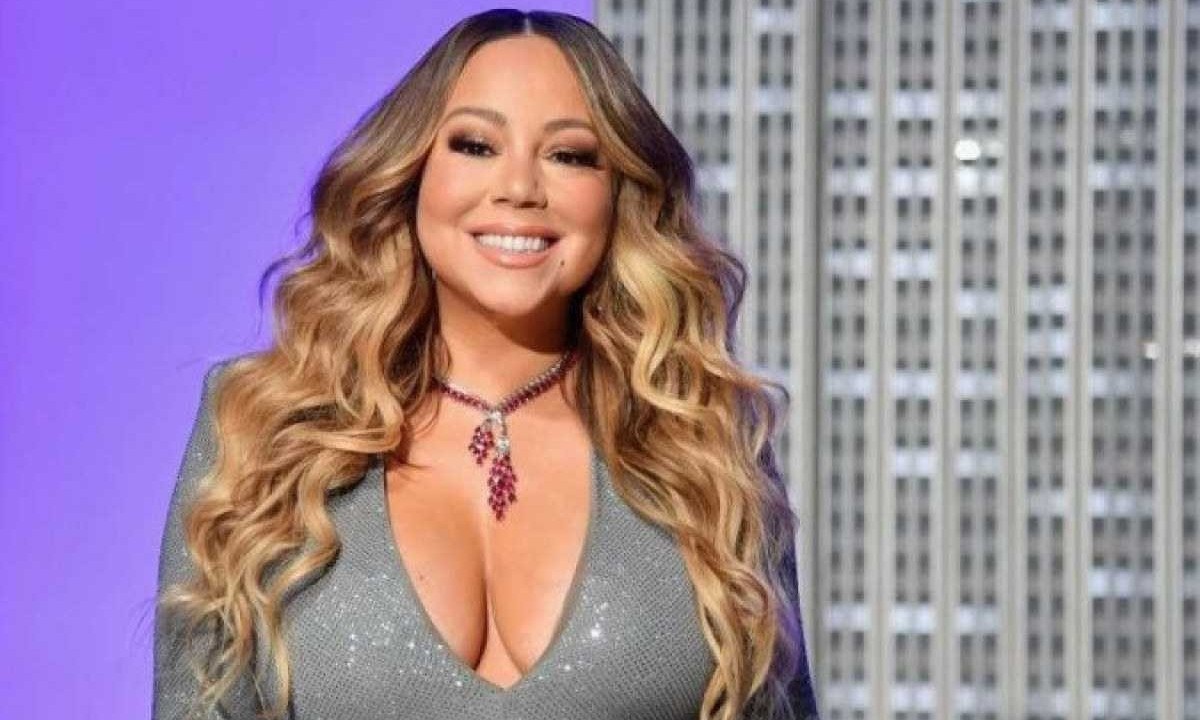 Entre os hits de Mariah estão 'All I want for Christmas is you', 'Obsessed' e 'Emotions' -  (crédito: Angela Weiss/AFP)