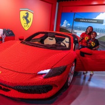 Legoland Florida: diversão em família com a novidade LEGO Ferrari Build and Race - Uai Turismo
