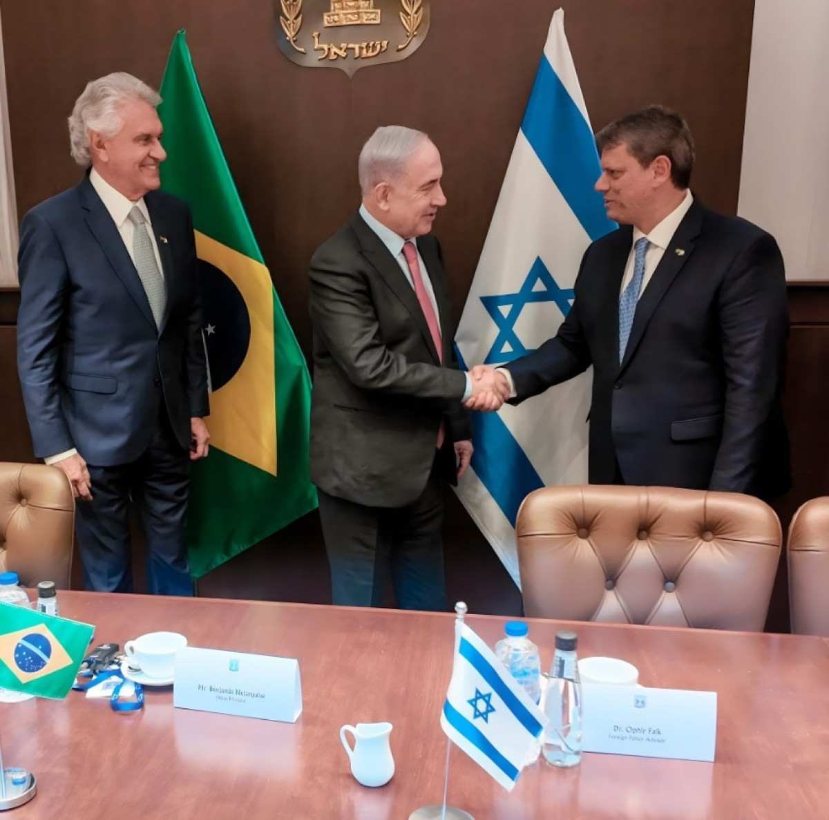 Tarcísio pede desculpas a Netanyahu por falas de Lula sobre ações de Israel