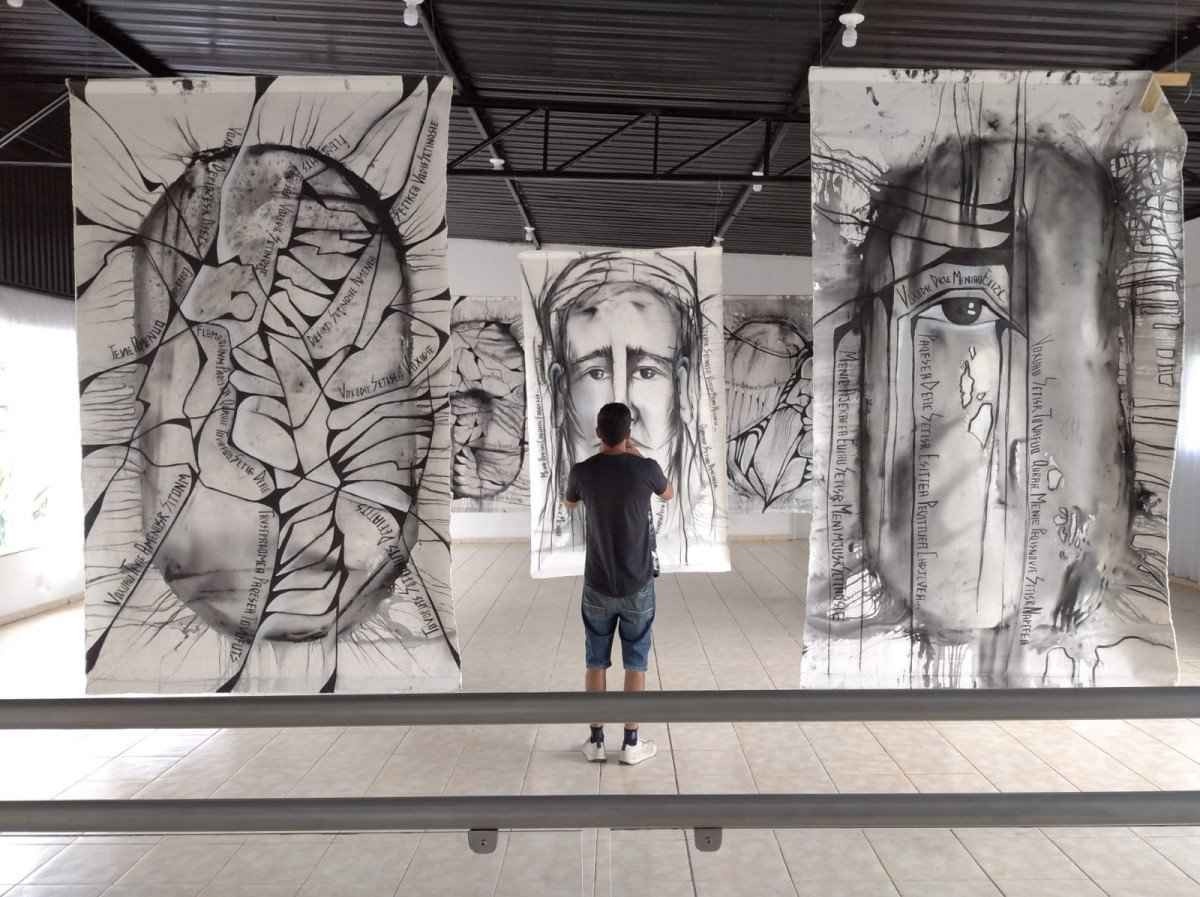 Artista Glauco Moraes participou, em 2022, da primeira edição do Circuito de Arte Contemporânea de Capitólio