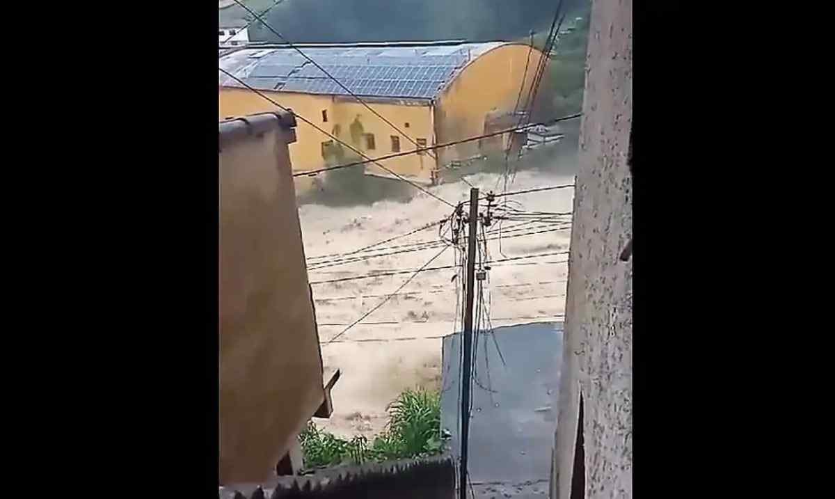 Vídeo: chuva causa alagamentos e deslizamentos no estado do Rio