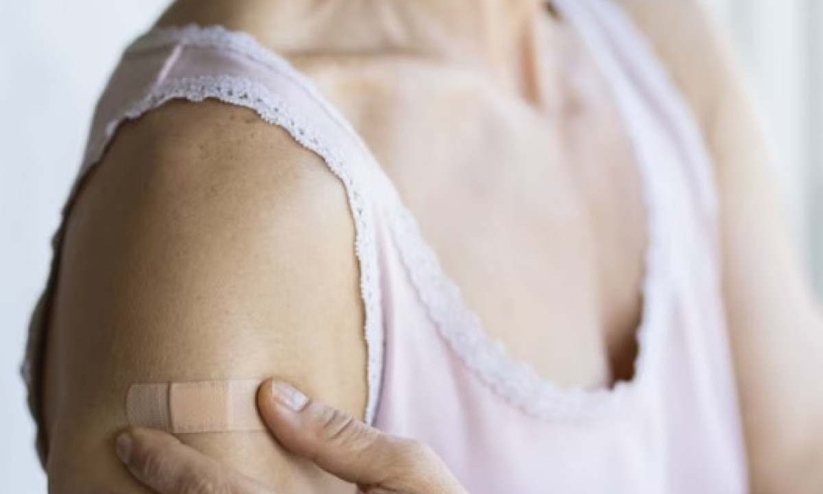 Existem muitos tipos de câncer de pele, sendo os mais comuns o carcinoma basocelular, o carcinoma espinocelular e o melanoma  -  (crédito: wirestock)
