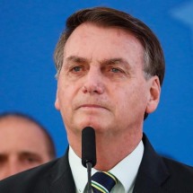 Bolsonaro esteve na embaixada da Hungria para manter contatos, diz defesa - Reprodução/PR