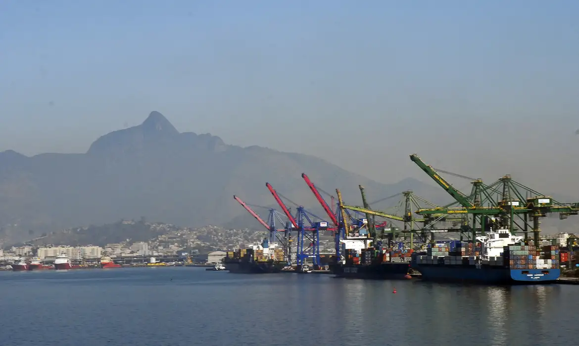 Receita Federal apreende 1,3 tonelada de cocaína no Rio -  (crédito: EBC)