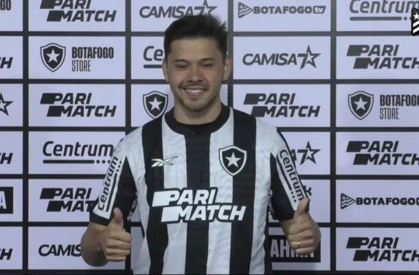 Romero em entrevista coletiva no Estádio Nilton Santos  -  (crédito: Foto: Reprodução do YouTube Botafogo TV)