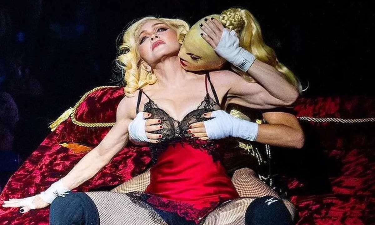 A expectativa é que 1 milhão de pessoas compareçam à praia de Copacabana para assistir ao final da turnê de Madonna; será a única apresentação na América do Sul -  (crédito: Instagram/Reprodução)