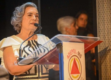 Elaine Matozinhos foi a responsável pela primeira delegacia especializada em crimes contra a mulher de Minas Gerais -  (crédito: Arquivo pessoal)