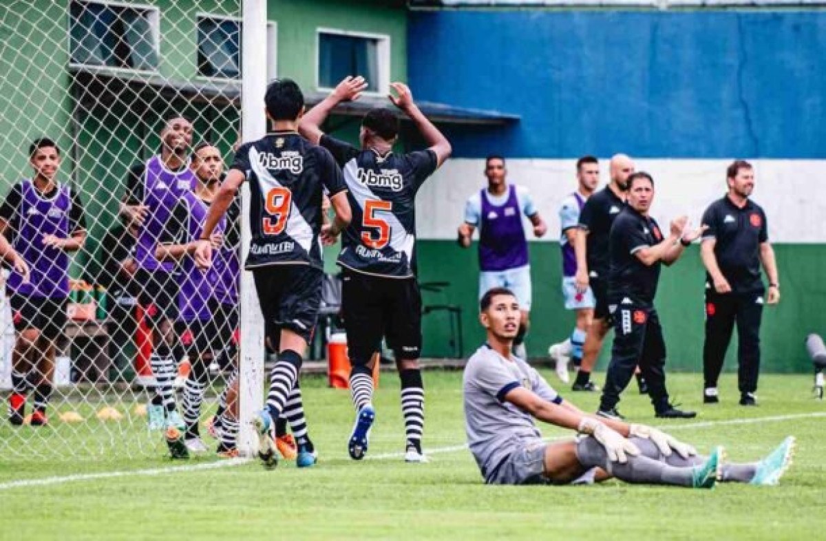 Vasco vence na Copa Rio sub-20 e termina fase com 100%; veja gols