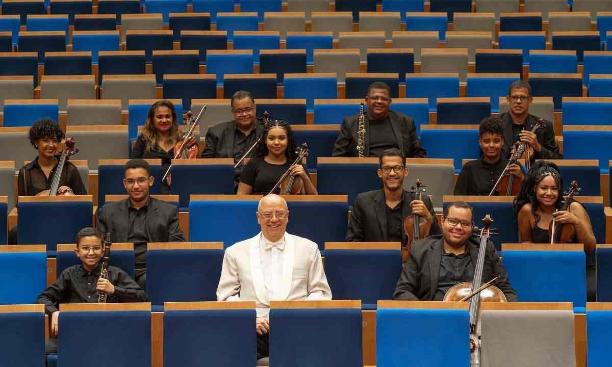 Concerto em BH reúne 12 musicistas de três gerações da Família Barros