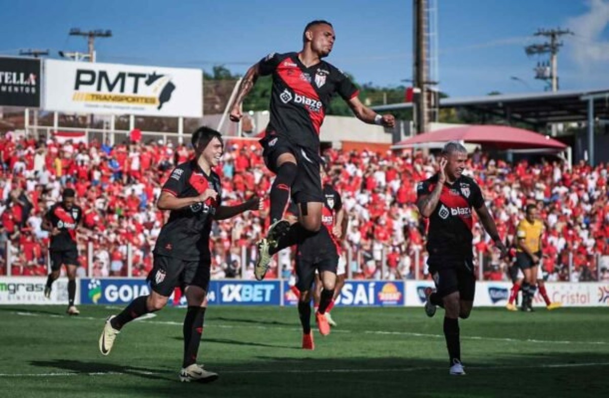 Atlético Goianiense é dominante e sai em vantagem na decisão do Estadual