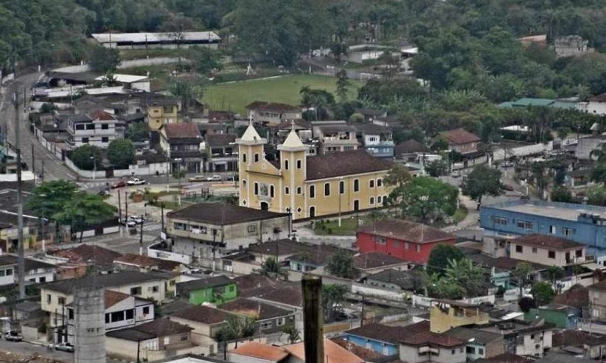 Imagem aérea do Morro Nova Cintra, em Santos (SP) -  (crédito: Facebook/Morro Nova Cintra)