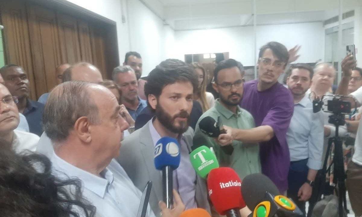 Grupo de Marcelo Aro deixa a Prefeitura de BH -  (crédito: Bernado Estillac/Reprodução)