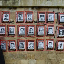 Golpe de 64: ato em frente a antigo prédio do DOPS expõe fotos de desaparecidos - Túlio Santos/EM/D.A Press