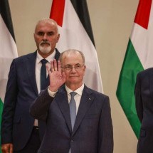 Novo governo palestino assume funções com desafio de superar ceticismo - Jaafar ASHTIYEH / AFP