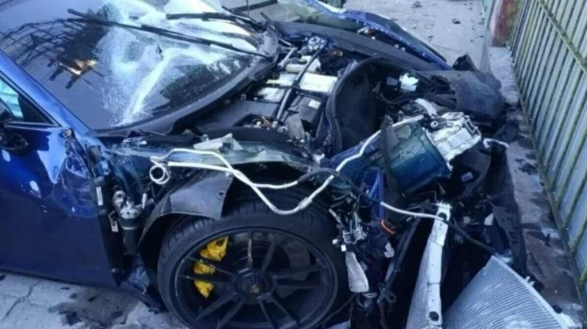 Polícia aponta que motorista de Porsche pode ter bebido antes de acidente