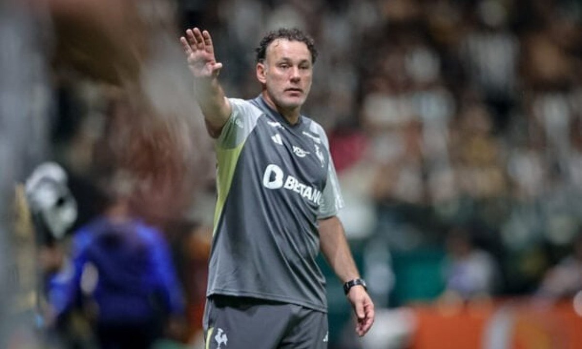O argentino Gabriel Milito assumiu o comando do Atlético em 25 de março -  (crédito: Foto: Pedro Souza / Atlético)