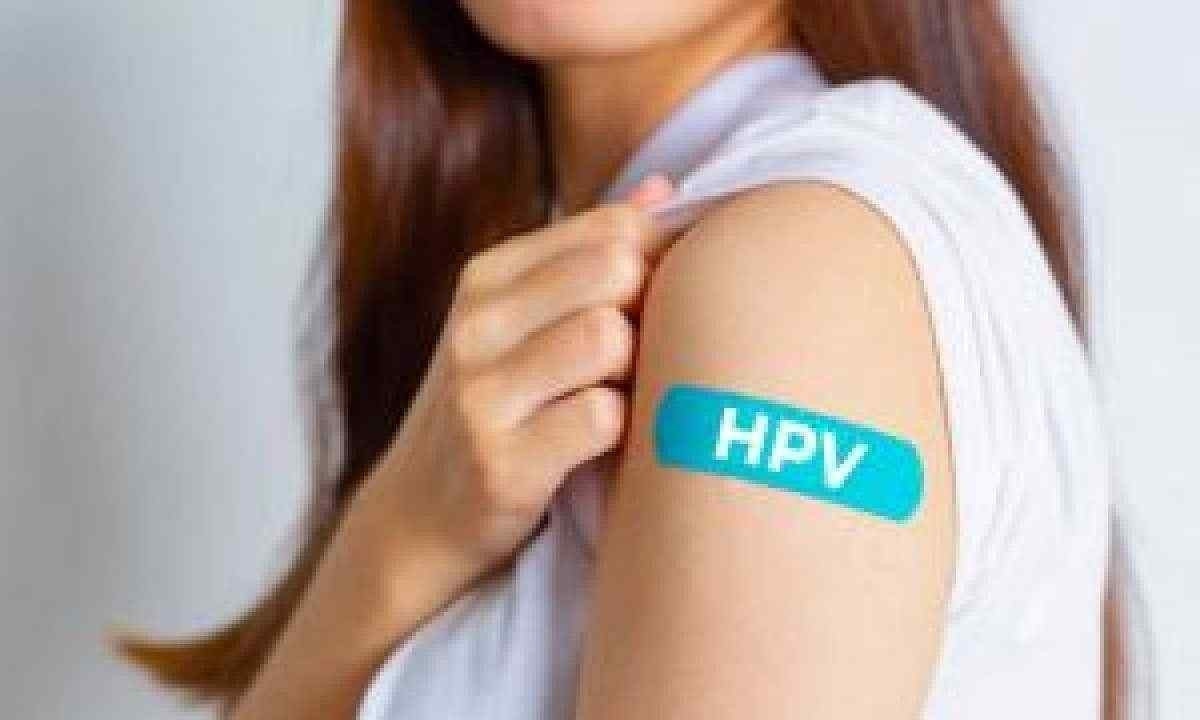 

Todas as pessoas até 26 anos de idade devem receber a vacina contra o HPV se ainda não estiverem totalmente vacinadas

 -  (crédito: Reprodução)