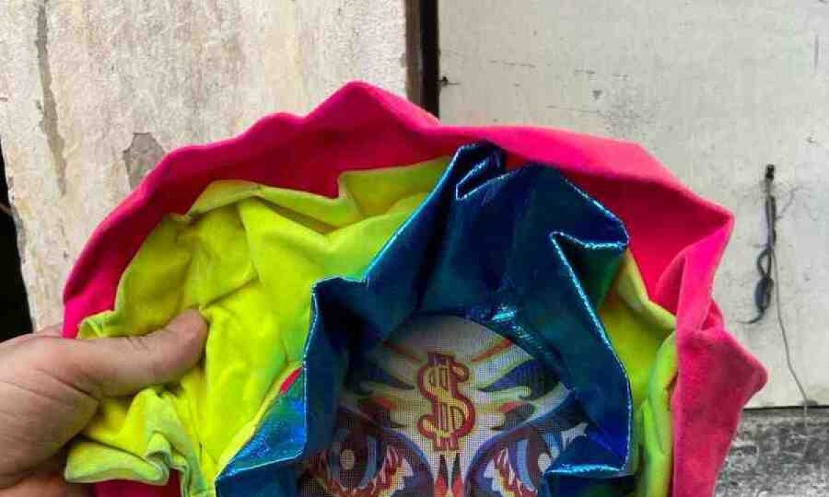 Máscara de Bate-bola, apreendida no Rio de Janeiro -  (crédito: Reprodução/Redes sociais)