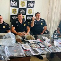 BH: Polícia desarticula esquema de fraude em prova de legislação de trânsito - Edésio Ferreira/EM/D. A. Press