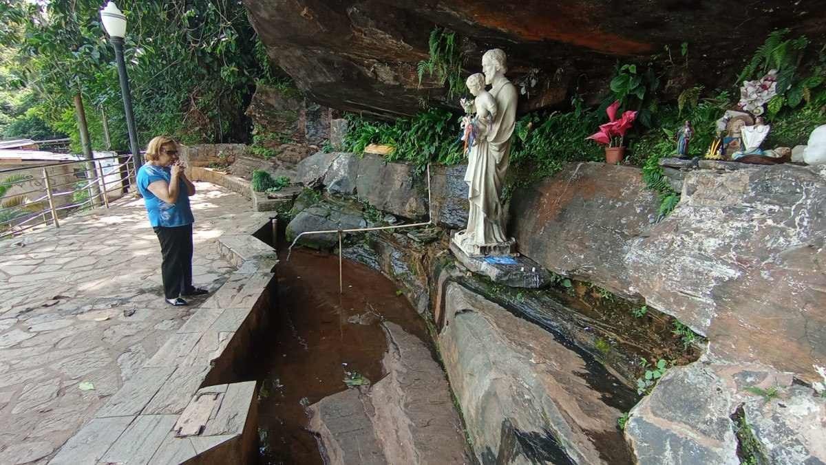 Local de fé e devoção, Gruta de São josé tem poder de cura e relaxamento 
