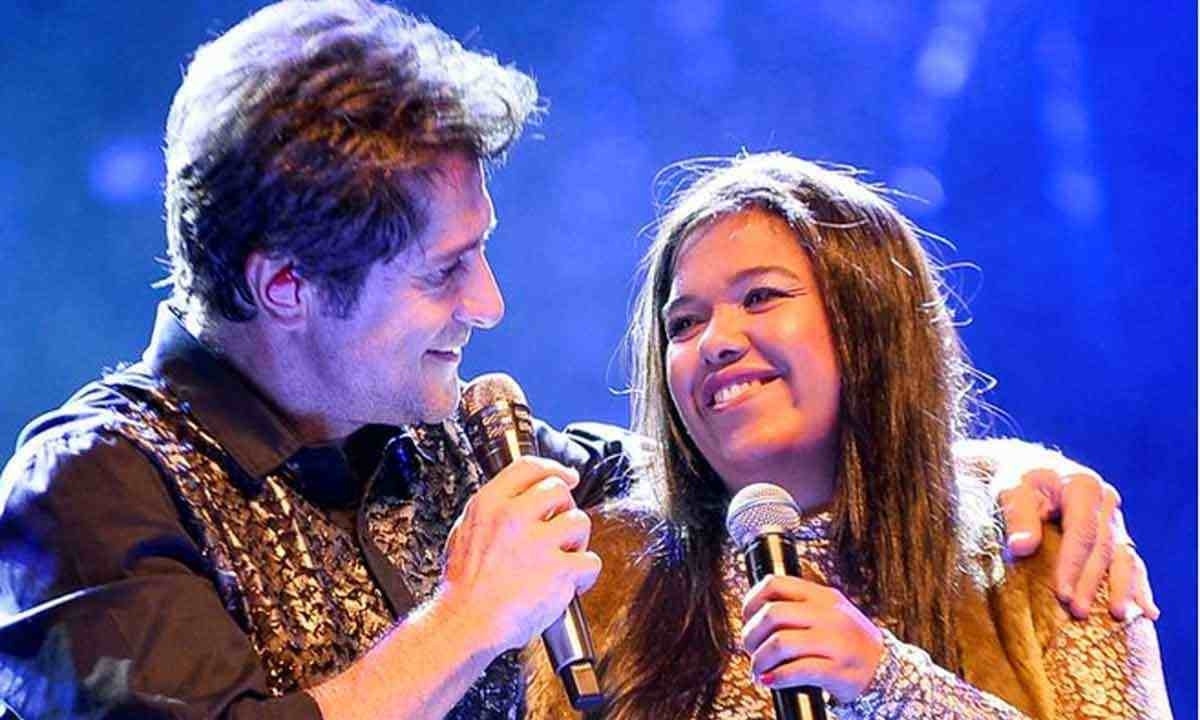 Daniel e Jéssica Reis durante show na cidade de Brusque, em Santa Catarina -  (crédito: Instagram/reprodução)