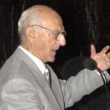 Morre, aos 103 anos, ex-deputado que teve mandato cassado pela ditadura - HELENA LEÃO/ALMG