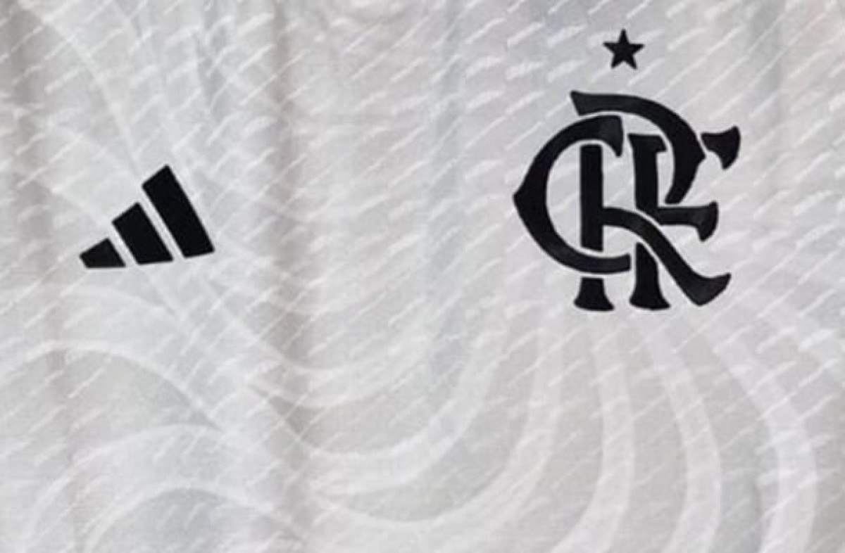 Flamengo planeja lançamento do segundo uniforme para abril
