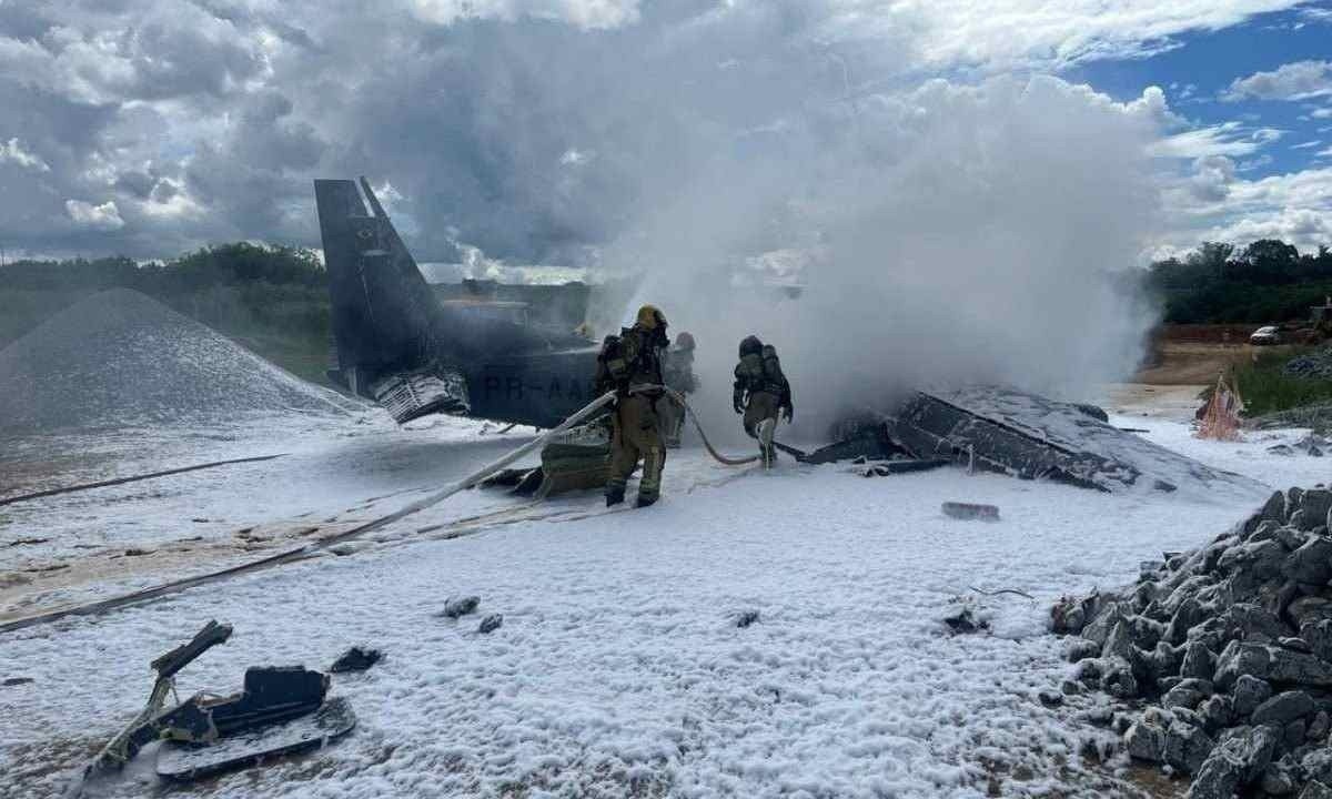 Após a decolagem monomotor teria sofrido uma 