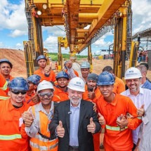 Lula promete concluir Ferrovia Transnordestina até 2027 - Ricardo Stuckert/PR