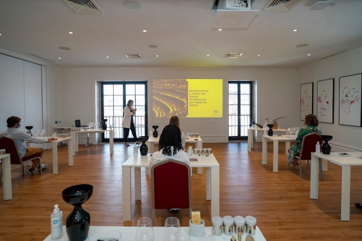 Aprenda enquanto viaja com cursos e workshops oferecidos pela WOW – World of Wine