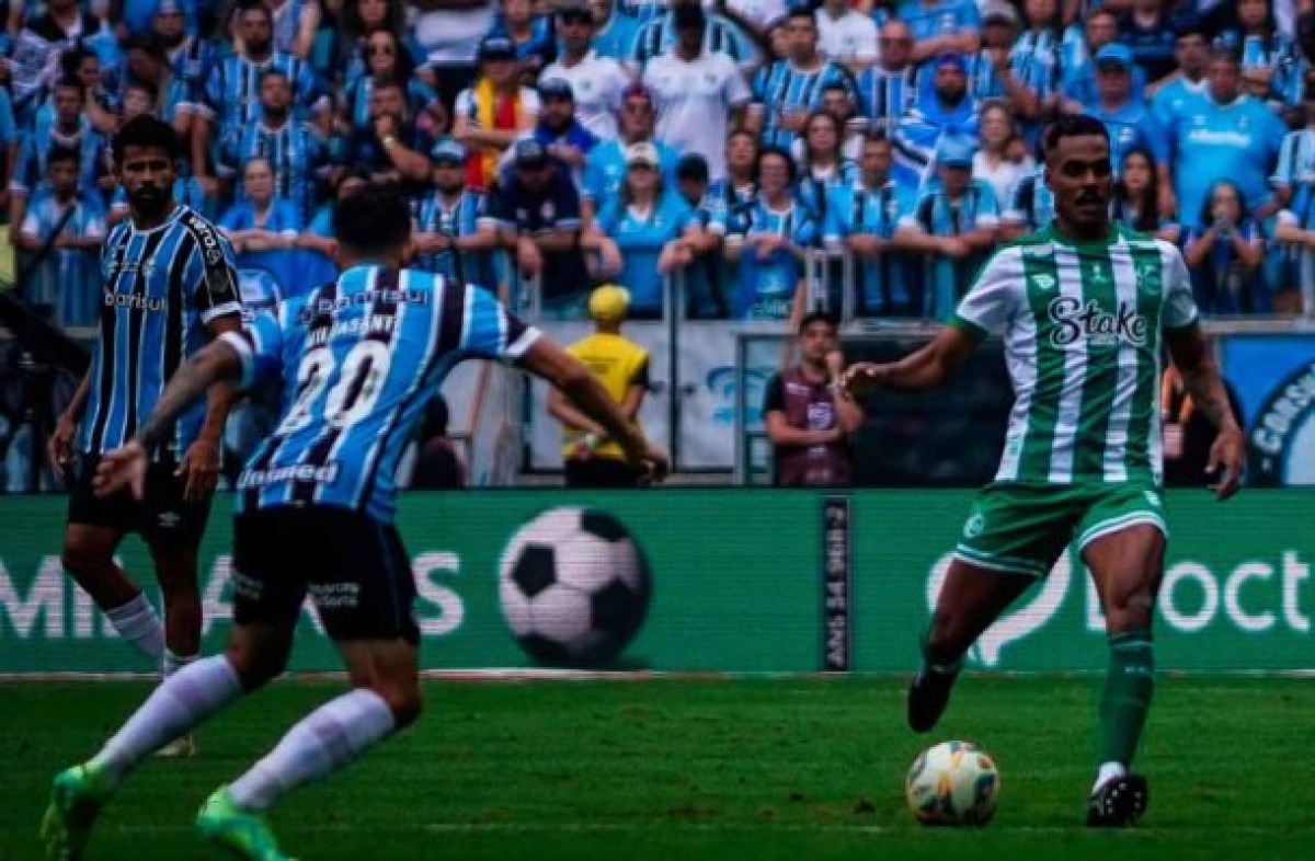 Grêmio vira sobre o Juventude e se sagra heptacampeão gaúcho