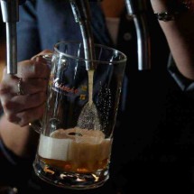 Cervejeiros em Minas lançam rótulos inusitados com pequi, abóbora e doce de leite - Alexandre Guzanshe/EM/D.A. Press