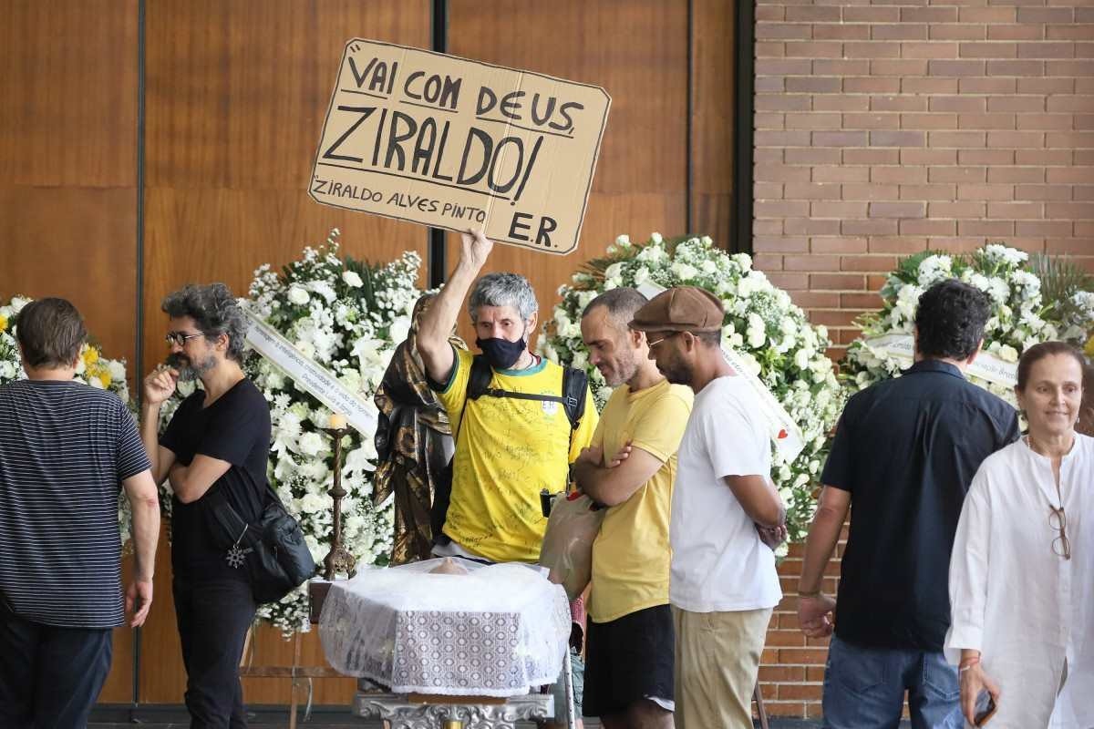 Corpo de Ziraldo, morto aos 91 anos, é velado por familiares, amigos e fãs