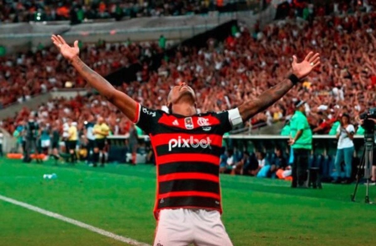 Bruno Henrique exalta o ‘perde e pressiona’ do Flamengo