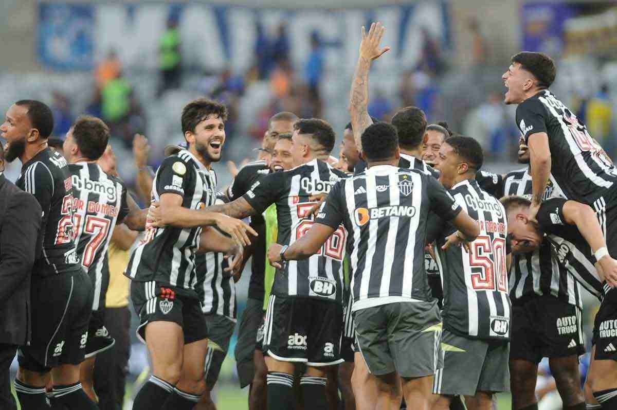 Galo é pentacampeão numa virada histórica