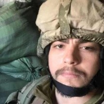 Soldado brasileiro perde olho em explosão de mina na Ucrânia - Reprodução redes sociais