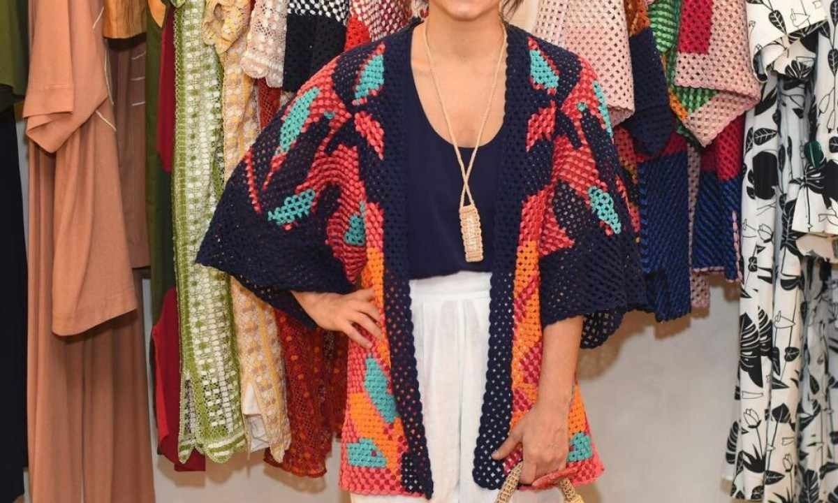 Celina Hissa e sua moda em tricô -  (crédito:  Reprodução/ Instagram)