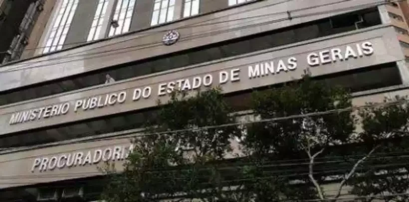De acordo com a den&uacute;ncia oferecida pelo MPMG, os golpes com o fac&atilde;o provocaram v&aacute;rios cortes profundos na v&iacute;tima -  (crédito: EM/D.A Press)